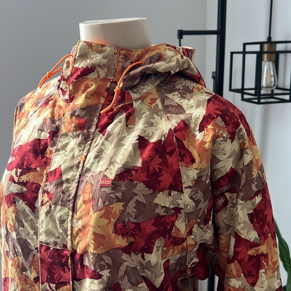 Four Square Winter Jacket - - Picture 6 of 16